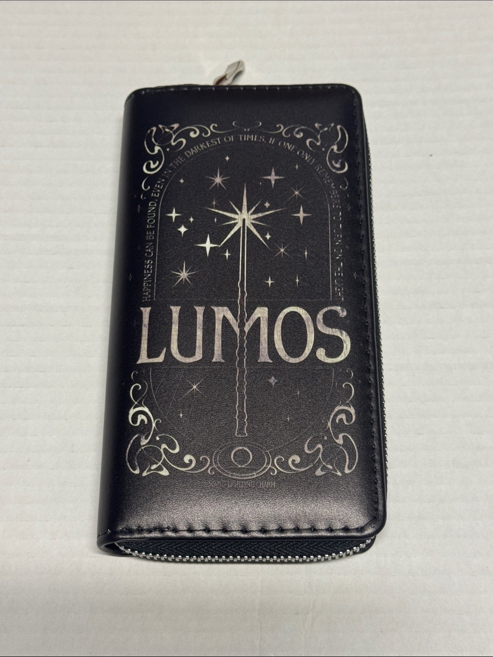 LUMOS Black Zip Wallet  Harry Potter Hogwarts NWT